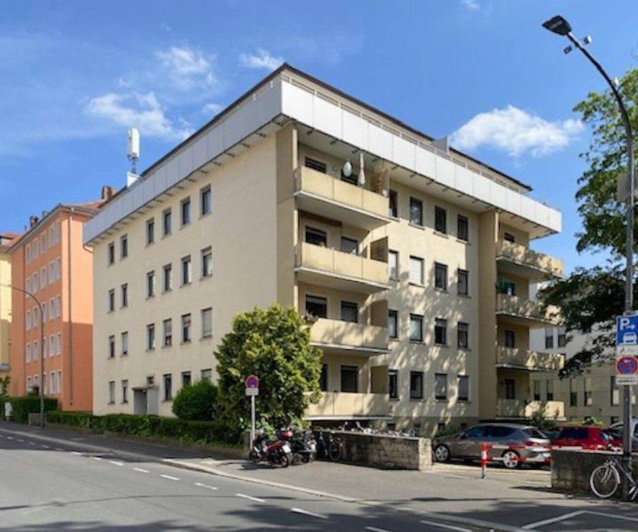 WÜ-Sanderau: 3-ZW nähe Adalberokirche, Uni-Mensa, Uni. Auch 3er-WG willkommen., 97072 Würzburg (Altstadt Sanderau)