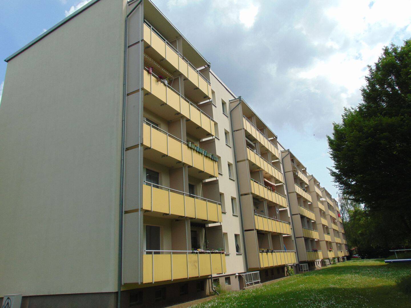 Modernisierte 2-Zimmer-Wohnung in Stralsund (Knieper West), 18435 Stralsund