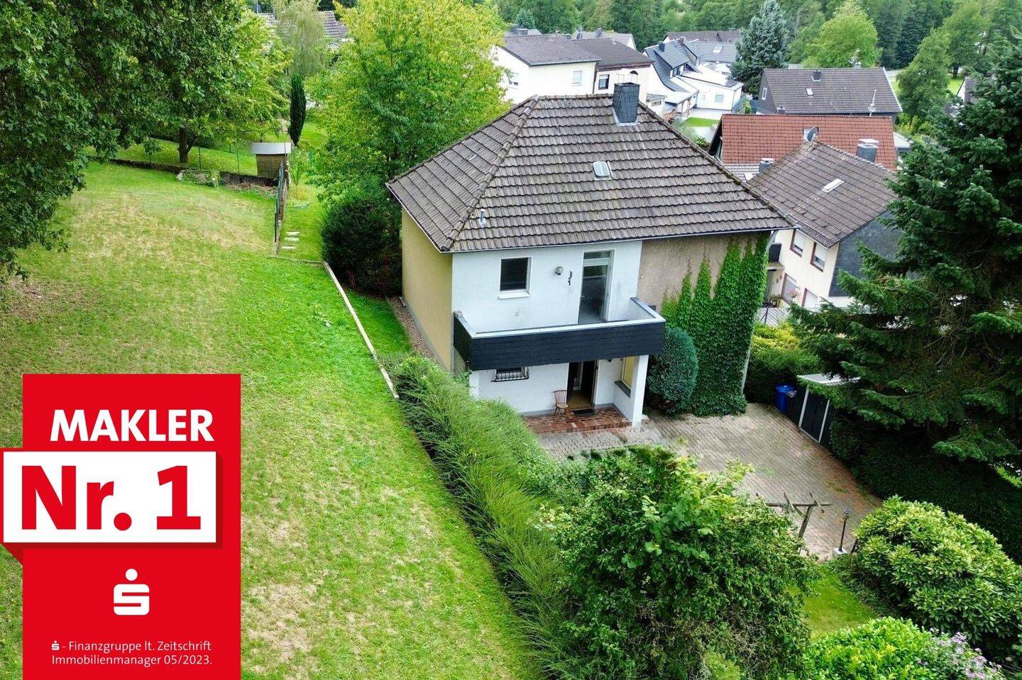 Charmantes freistehendes Einfamilienhaus mit großem Grundstück in Leverkusen Lützenkirchen, 51381 Leverkusen (Bergisch Neukirchen Lützenkirchen Quettingen)