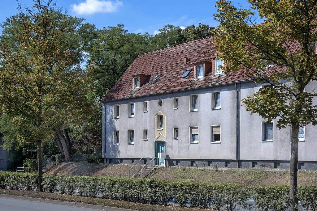 Gemütliche 2-Zimmer-Etagenwohnung in Herne mit Bodenbelag und Wannenbad, 44653 Herne (Baukau-West Crange Unser Fritz Wanne Wanne-Süd)
