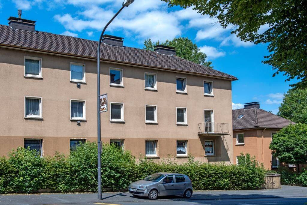 In perfekter Lage – Helle 2 Zimmer Wohnung in Wuppertal-Barmen – Wir renovieren für Sie!, 42285 Wuppertal (Barmen)
