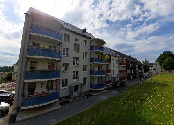 frisch sanierte 3-Raum Wohnung mit Balkon, 8626 Adorf/Vogtl.