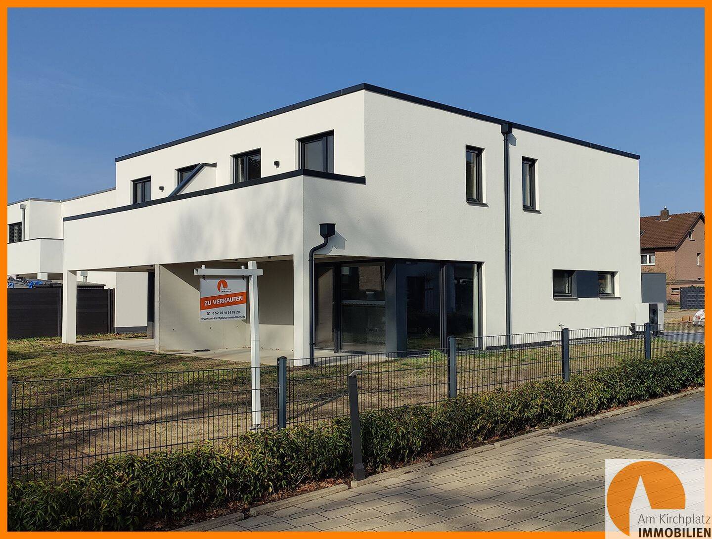Bereits BEZUGSFERTIG gebaut!  Design-DHH auf 350qm Südgrundstück, 33790 Halle (Westf.)