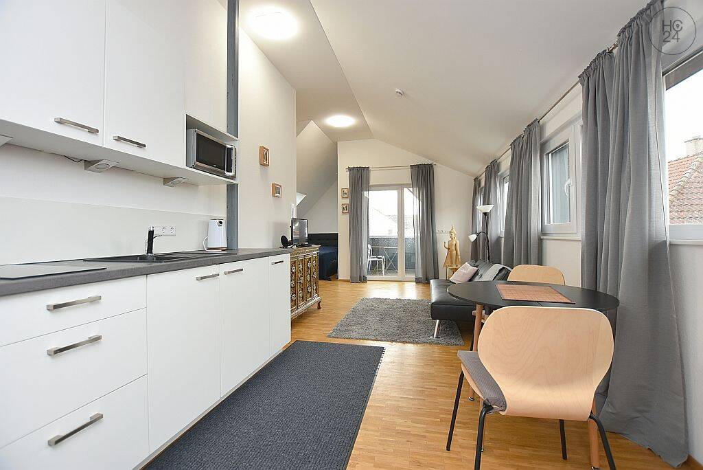 Modern möblierte Wohnung mit Balkon in Rutesheim Perouse, 71277 Rutesheim