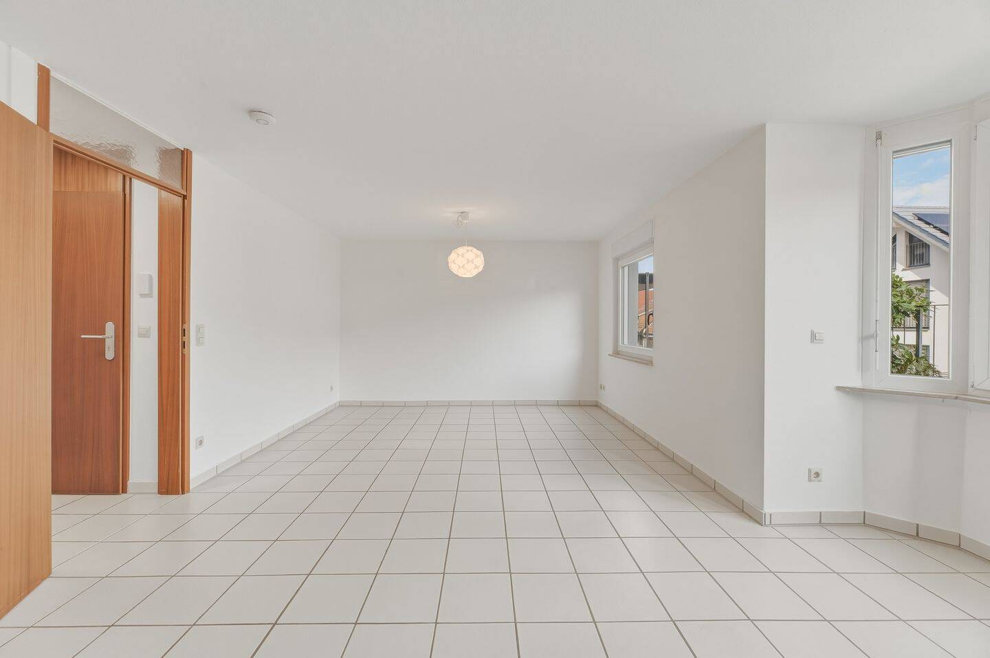 Kompakt & komfortabel – Gepflegtes 1-Zimmer-Apartment mit Terrasse und Garagenstellplatz, 70186 Stuttgart (Ost)