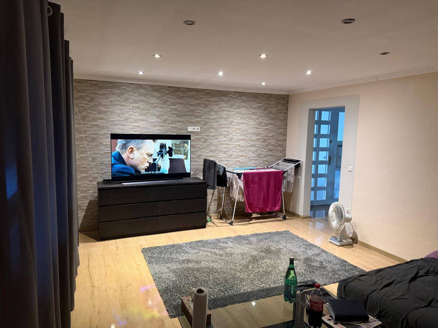 großzügige 2-Zi, Flur, Küche, Bad, Abstellraum, Wohnung, 74889 Sinsheim