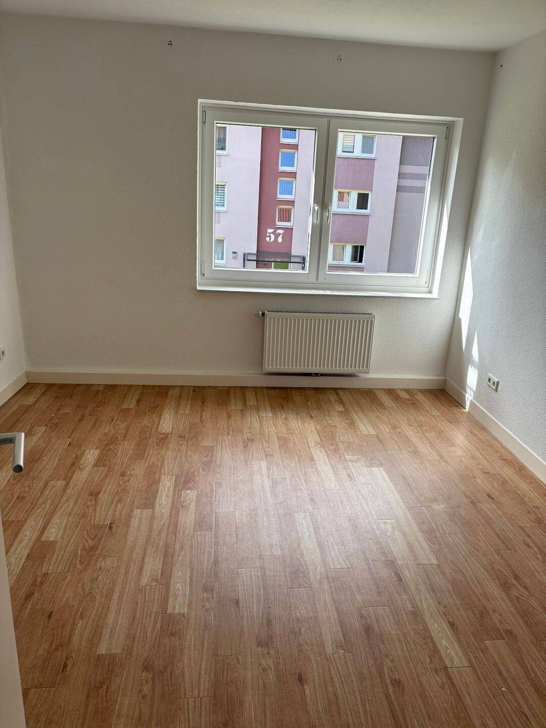 WWS – schöne 3-Raum Wohnung mit Balkon, 32049 Herford