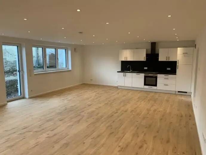Neubau – 2 Zimmer 91 qm inkl. 80qm Garten, 97499 Donnersdorf