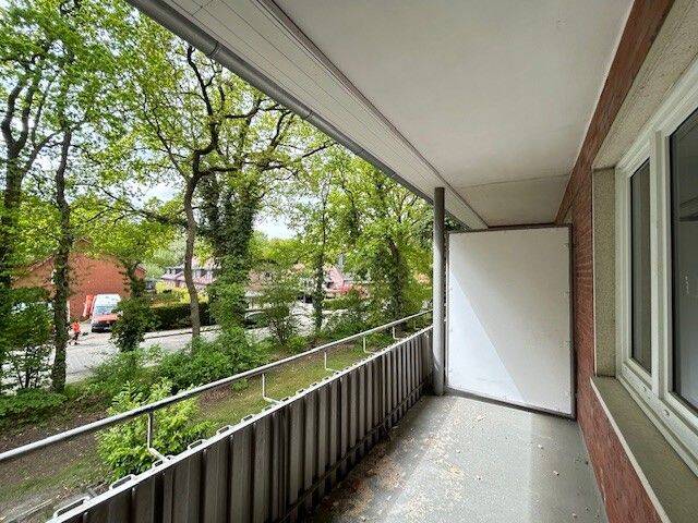1Renovierte 3-Zimmer-Wohnung mit neuem Bad und Balkon!, 26603 Aurich