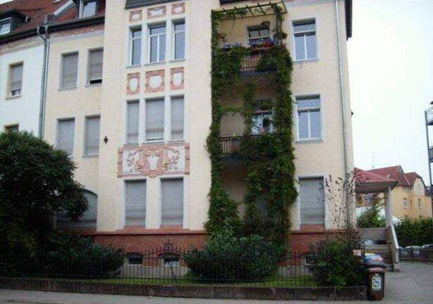 Großzügige 5-Raum-Wohnung im Erdgeschoss mit 2 Balkone und Pkw Stellplatz, 99084 Erfurt (Altstadt Brühlervorstadt Löbervorstadt)