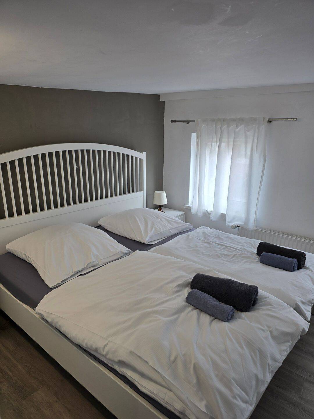 Möblierte Dachgeschosswohnung in Lübeck – eigene Küche & Bad, 23554 Lübeck (Innenstadt Sankt Lorenz Nord Sankt Lorenz Süd)
