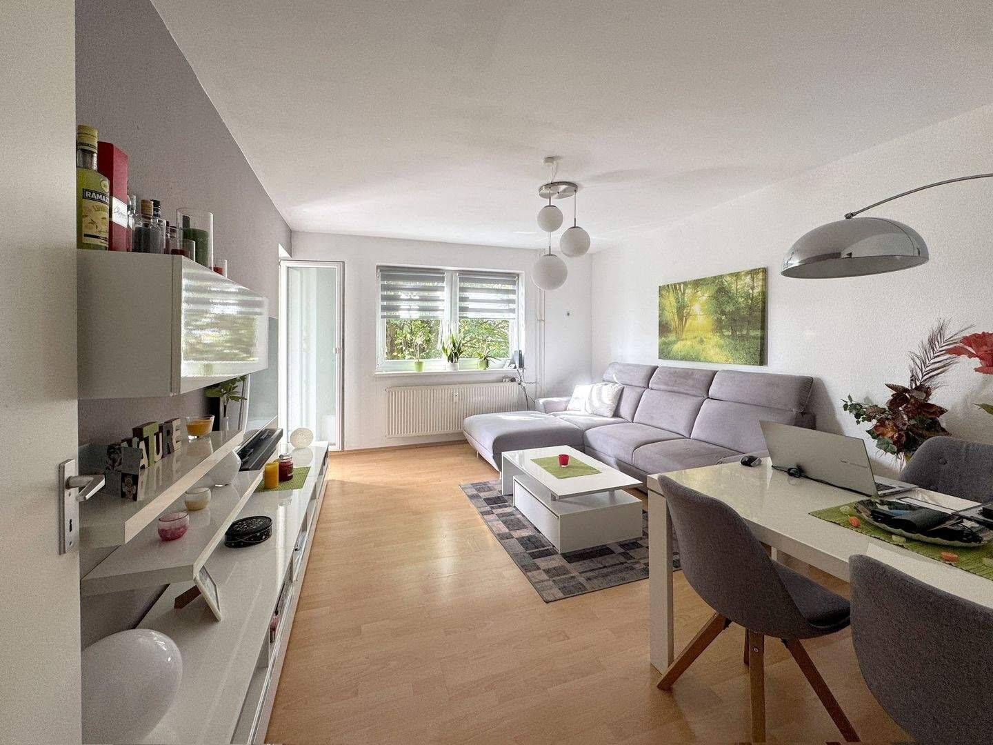 Schöne 3 Zimmer Wohnung in Frankfurt Heddernheim, 60439 Frankfurt am Main (Heddernheim Kalbach Niederursel Praunheim)
