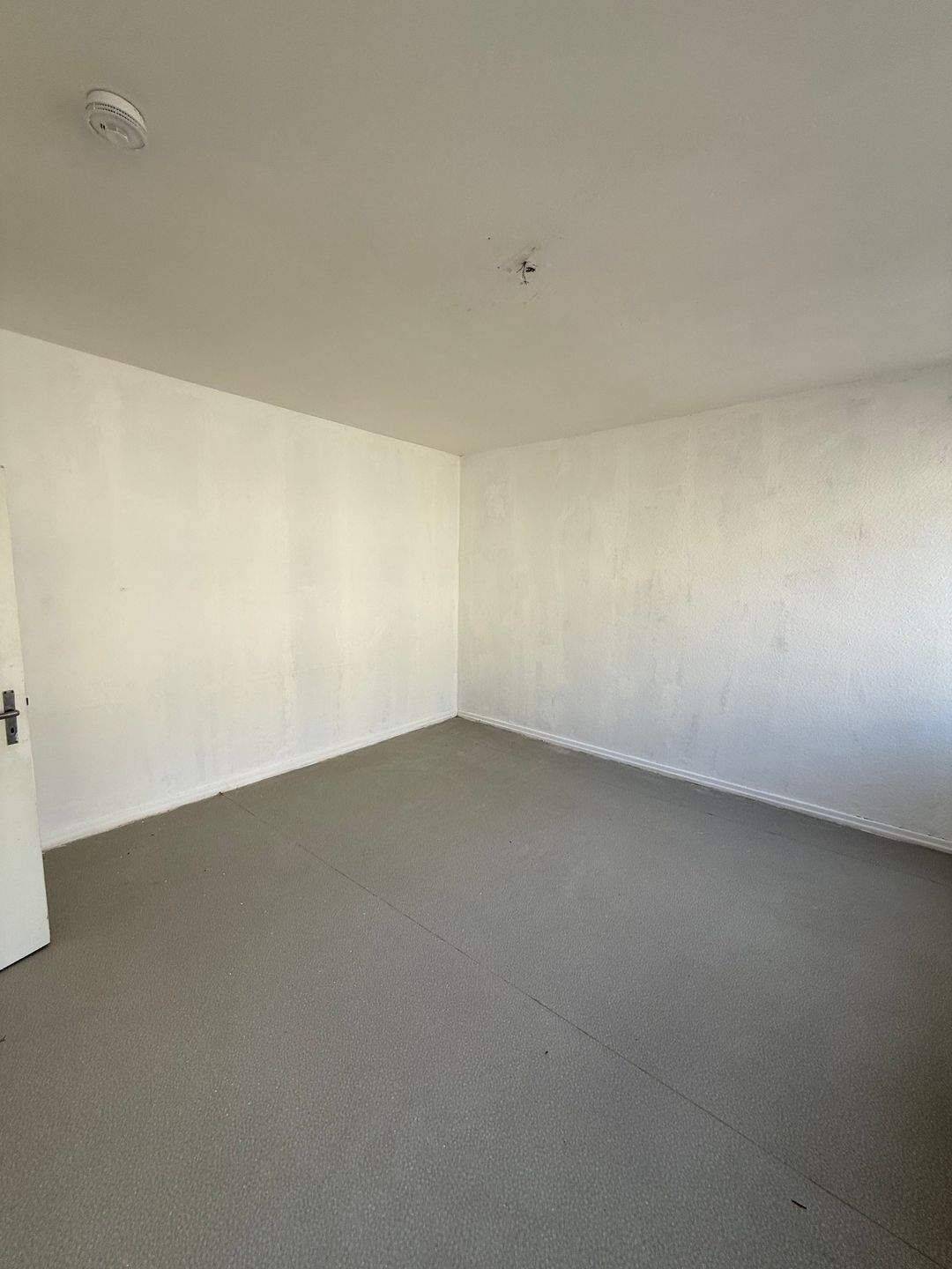 Geräumige ZKB Wohnung im Herzen der Stadt. Jobcenter-Zahlung möglich!, 66538 Neunkirchen