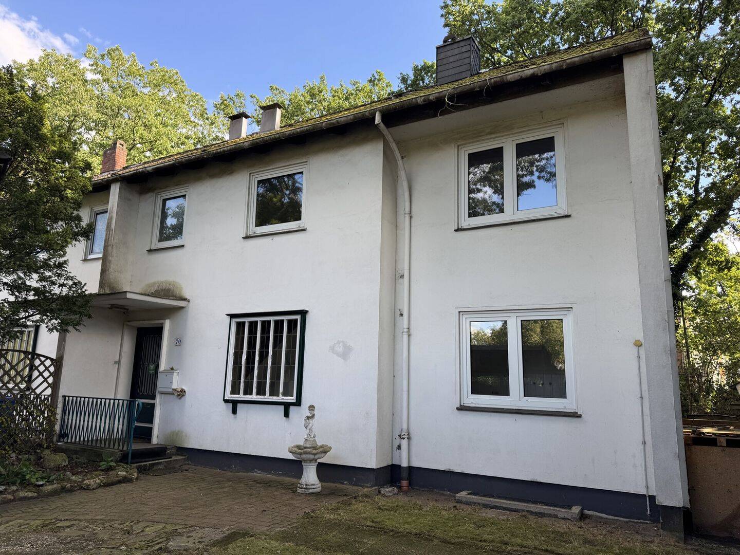 Provisionsfrei für den Käufer!  Ihr neues Zuhause in Pinneberg –   Doppelhaushälfte mit 4 1/2 Zimmern, 25421 Pinneberg