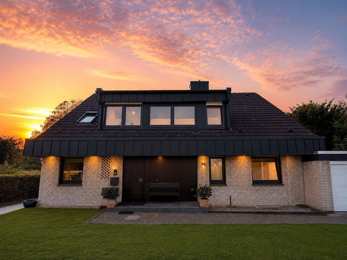 GROSSZÜGIG WOHNUNG IN KREFELDER DYK-LAGE ZU MIETEN!, 47803 Krefeld