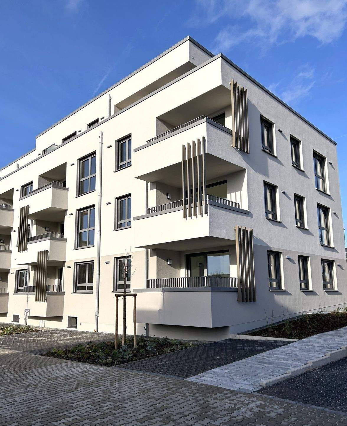 Moderne 2-Zimmer Neubau -Wohnung mit Balkon und EBK in Schweich, 54338 Schweich