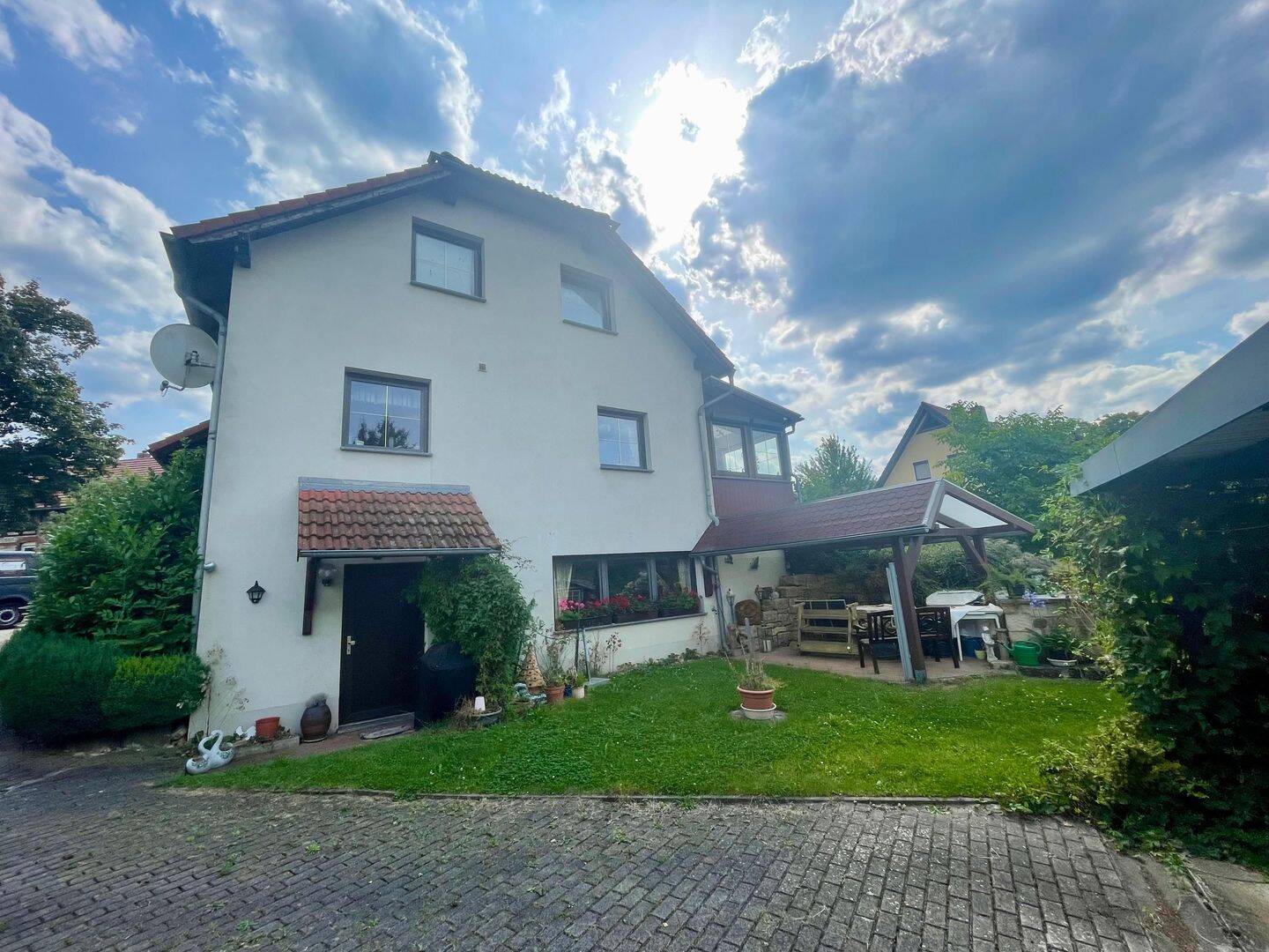 Tolles und großzügiges Einfamilienhaus in Saalfeld mit Einliegerwohnung, 7318 Saalfeld/Saale