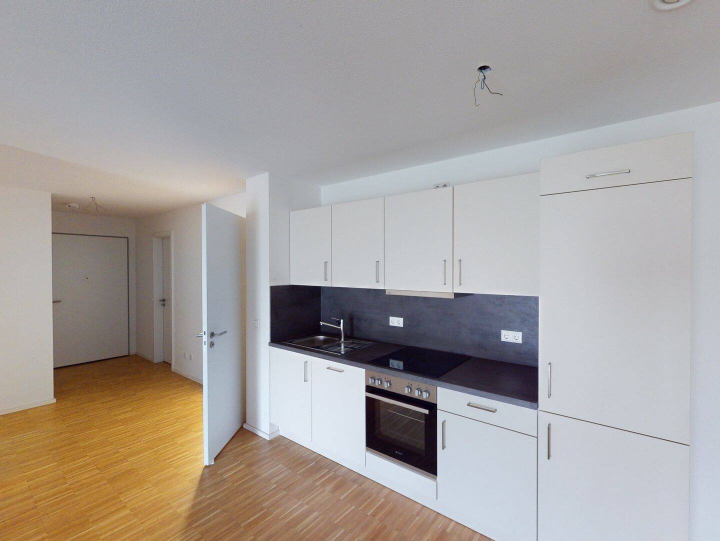 Helle und moderne 2-Zimmer-Wohnung mit Südbalkon, 77933 Lahr/Schwarzwald