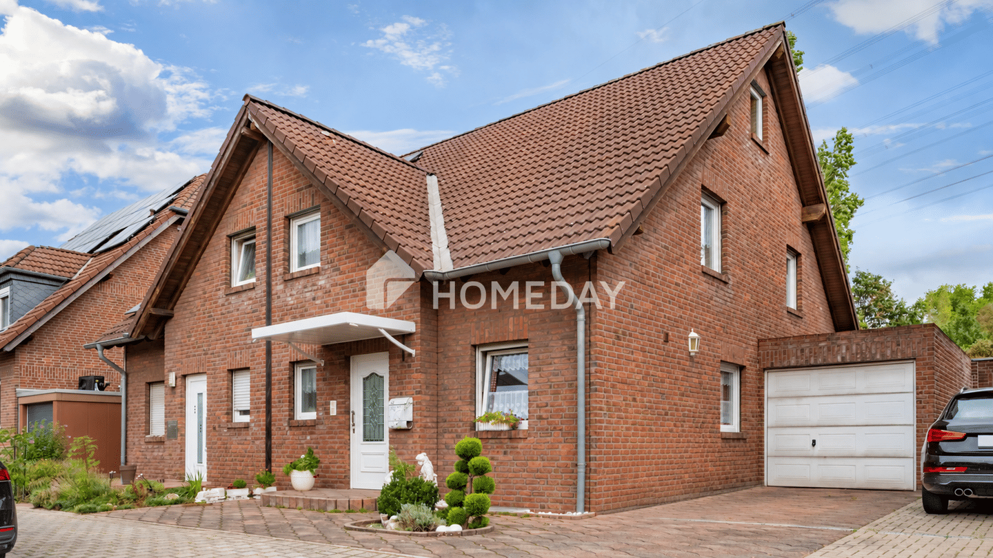 Doppelhaushälfte auf Erbpachtgrundstück: Gepflegtes Zuhause mit tollem Außenbereich, 47178 Duisburg (Alt-Walsum Overbruch Vierlinden)