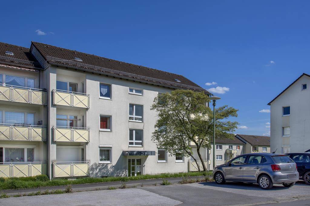 Schicke und moderne 3-Zimmer-Wohnung mit Balkon in Lüdenscheid am Buckesfeld, 58509 Lüdenscheid