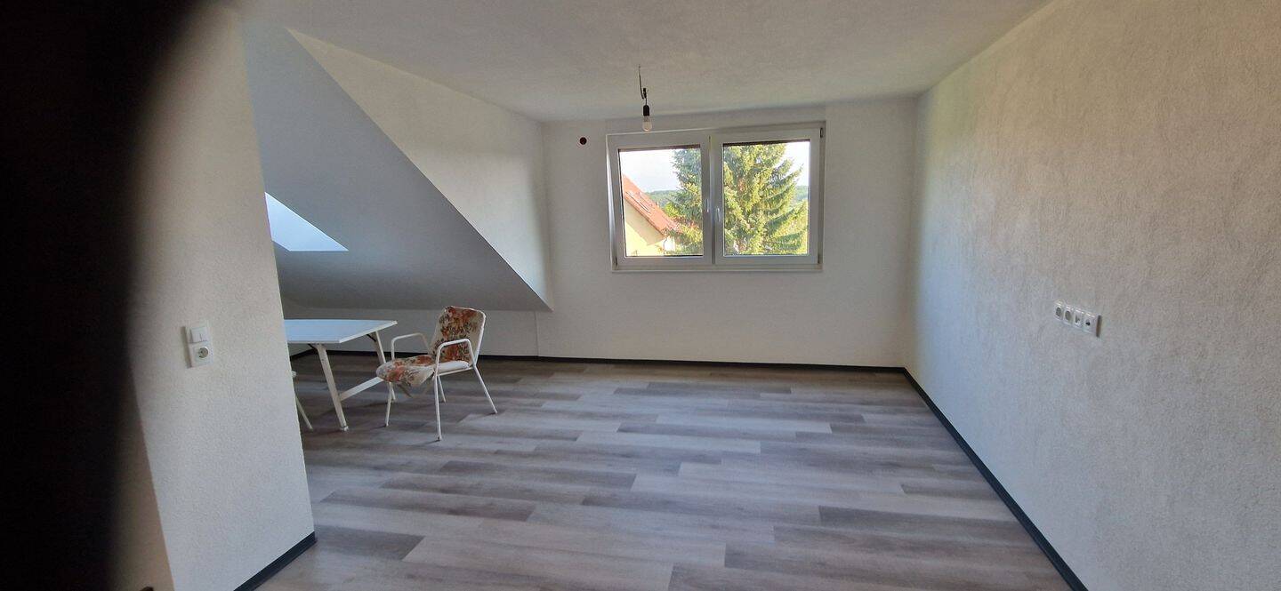 2 Zimmer Dachgeschosswohnung im 1 OG., 74360 Ilsfeld