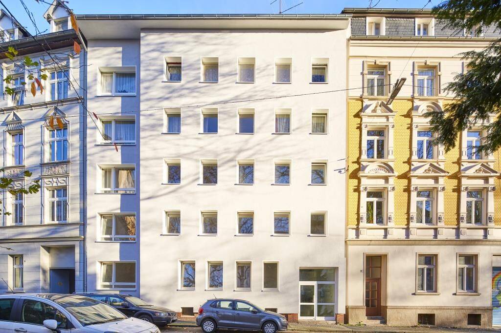 Platz für die ganze Familie – Modernisierte 5 Zimmer Wohnung in Wuppertal Arrenberg -Mit zwei Bädern, 42117 Wuppertal (Elberfeld)