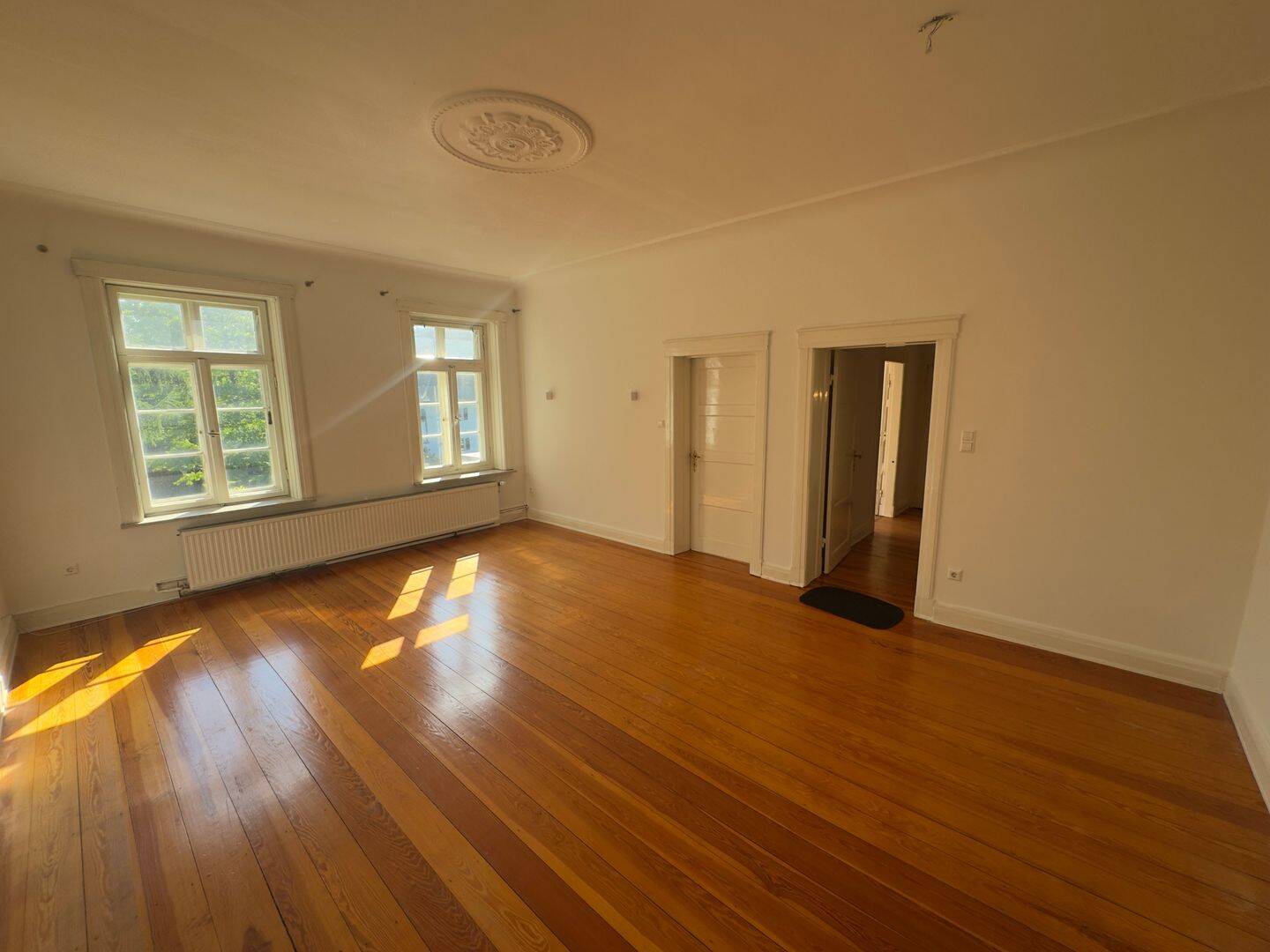 Wohnung Nienstedten, 22609 Hamburg (Altona Groß Flottbek Nienstedten Osdorf Othmarschen)