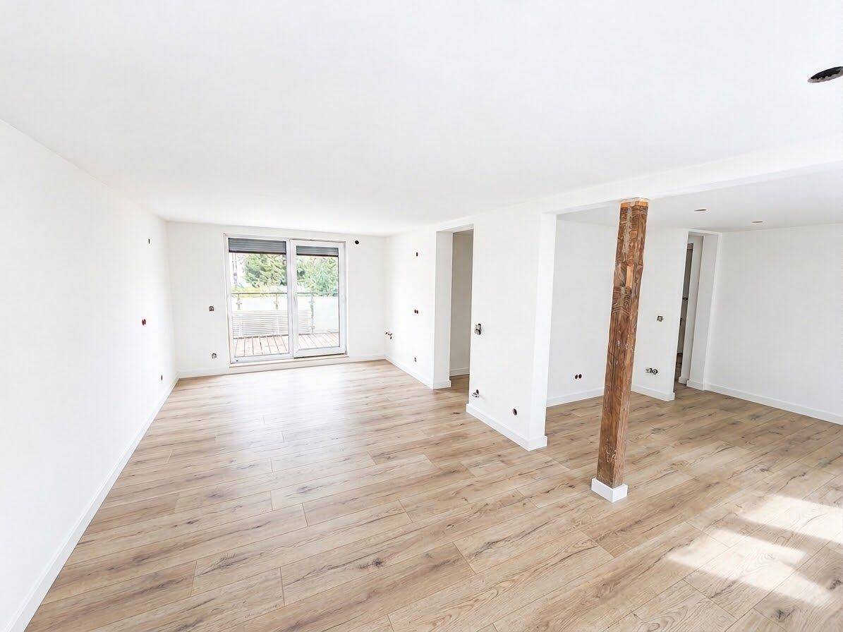Provisionsfrei: Maisonette-Feeling im Obergeschoss mit ausgebautem Dachspeicher – ab Nov. 26, 78056 Villingen-Schwenningen