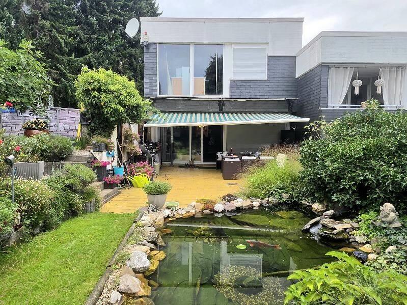 Schönes, ruhig gelegenes Reiheneckhaus mit großem Garten auf zwei Ebenen und Doppelgarage, 51381 Leverkusen (Bergisch Neukirchen Lützenkirchen Quettingen)