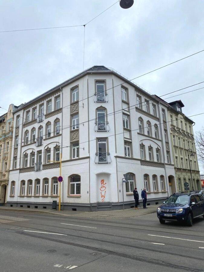 Raum zum Leben: 3 Zimmer im Altbaucharme in Gera, 7545 Gera (Bieblach Innenstadt Ostviertel Pforten Untermhaus)