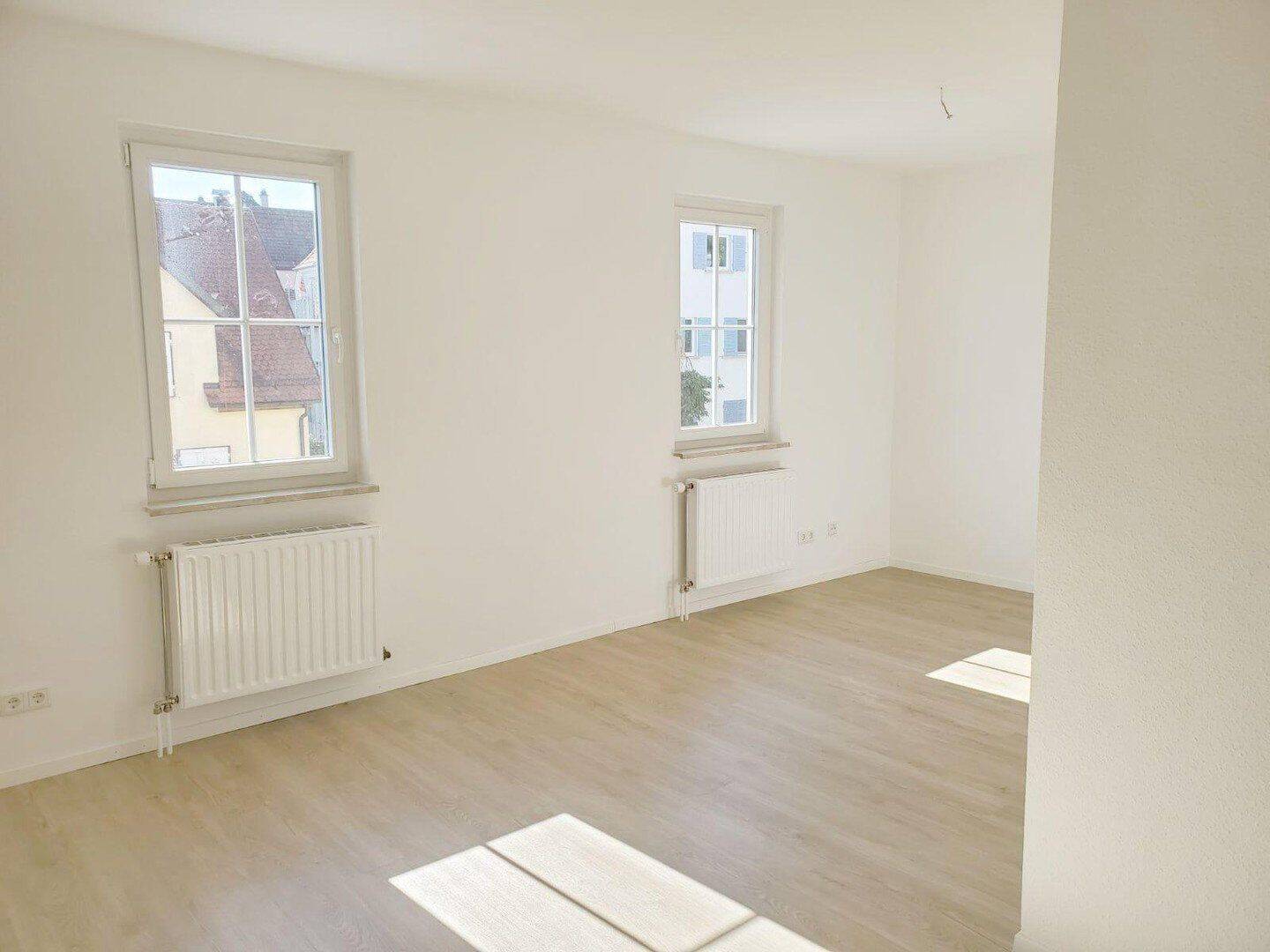 Sehr schöne, helle 1 Zi-Whg in Tübingen mit EBK und Autoabstellplatz, 72070 Tübingen