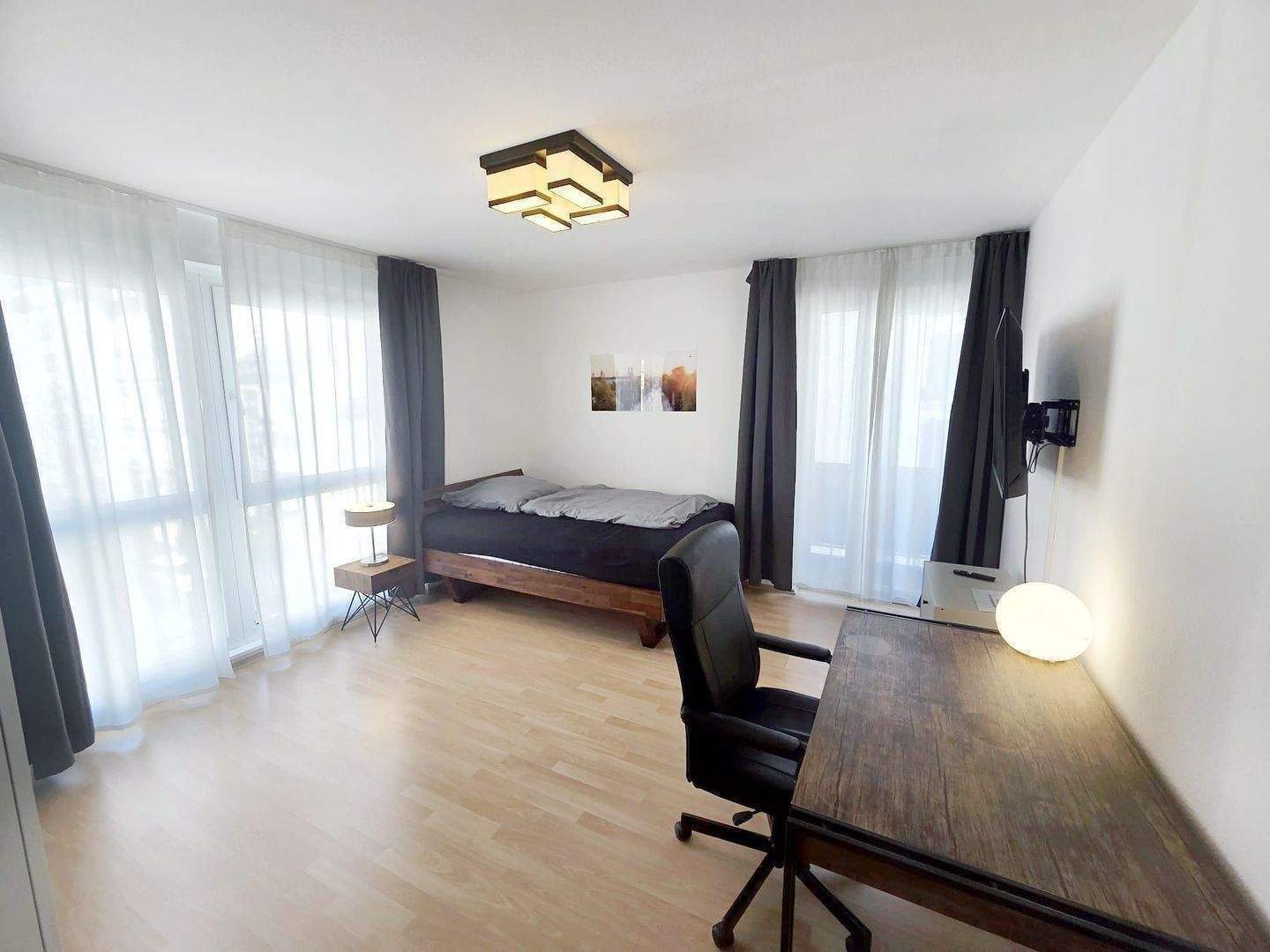 Ab Sofort – schickes und modernes 1-Zimmer-Apartment mit Balkon – top Lage im Frankfurter Westend, 60325 Frankfurt am Main (Bockenheim Gallus Westend-Süd)