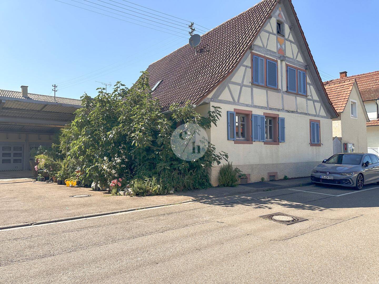 Historisches Fachwerkhaus mit vielseitigen Nutzungsmöglichkeiten in EM-Kollmarsreute, 79312 Emmendingen