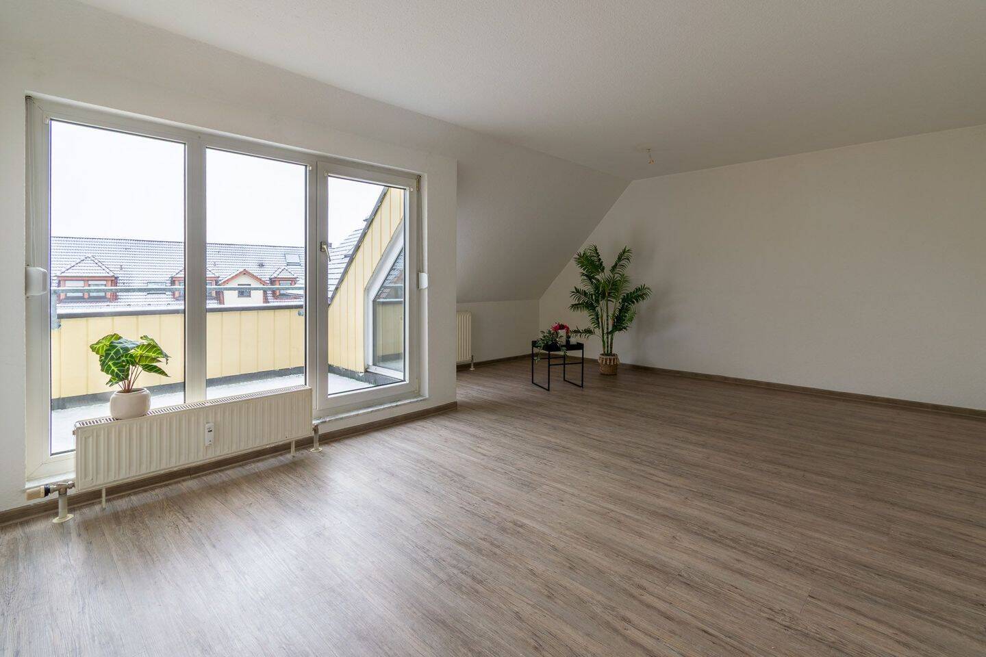 Attraktive 3-Zimmer-Dachgeschoss-Wohnung in Heilbronn-Sontheim, 74081 Heilbronn (Horkheim Klingenberg Sontheim)