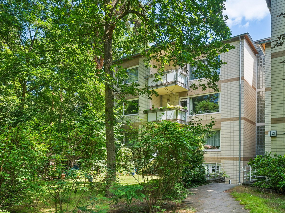 Charmante Familienwohnung in Bestlage von Dahlem – mit Balkon, Garage und großem Hobbyraum, 14195 Berlin (Steglitz-Zehlendorf)