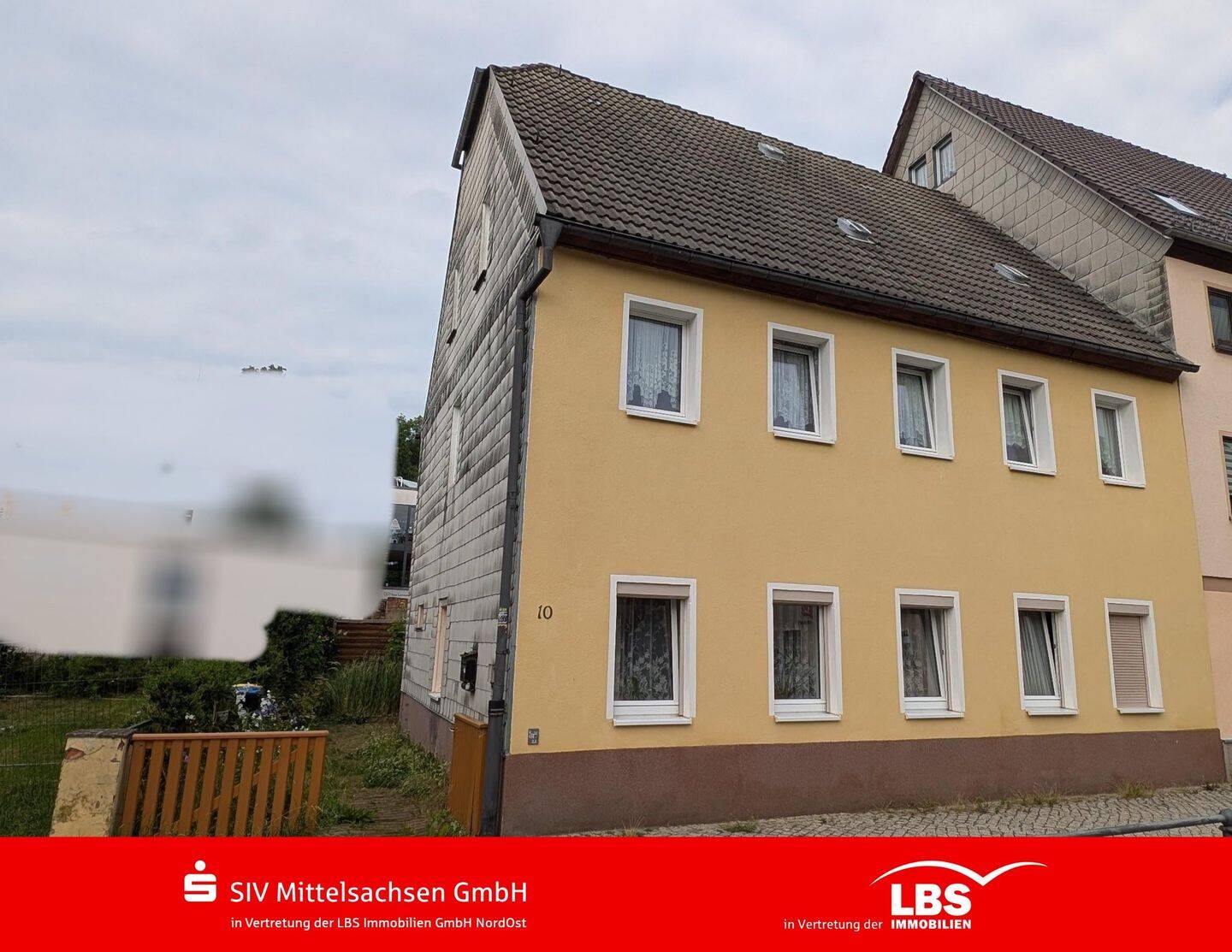 Teilsaniertes Reihenhaus mit Potenzial, 9661 Hainichen