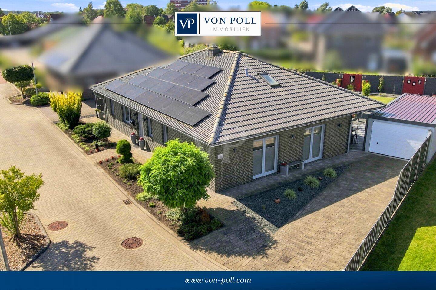Bungalow von 2016 mit Photovoltaik + Speicher! Wärmepumpe, Wallbox und uneinsehbarer Garten in Jever, 26441 Jever
