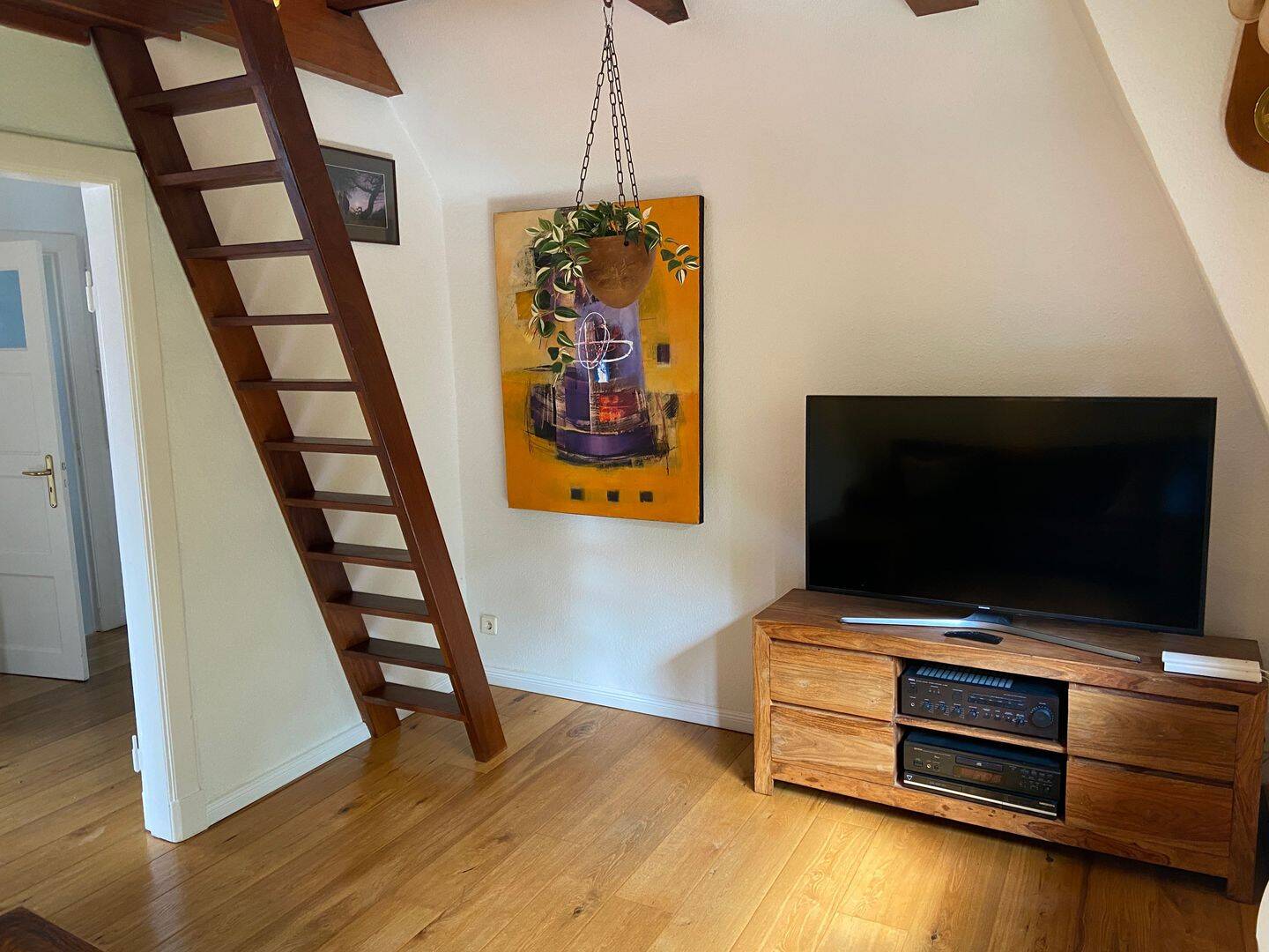Ruhige möblierte Wohnung mit komfortabler Ausstattung, 22309 Hamburg (Hamburg-Nord Barmbek-Nord Bramfeld Ohlsdorf Steilshoop)