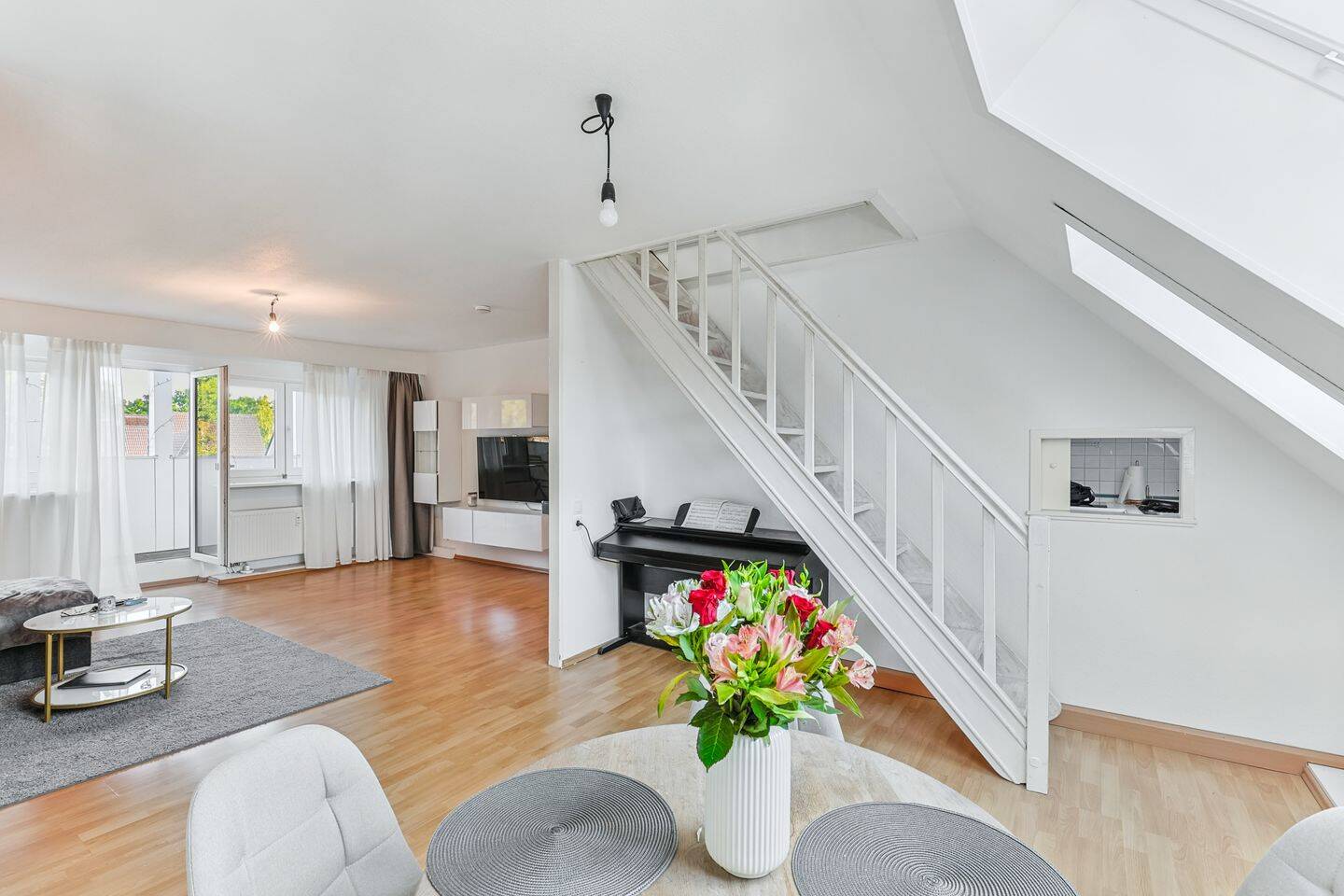 Zwei Ebenen, ein Gefühl – Maisonette in ruhiger Lage, 22043 Hamburg (Wandsbek Jenfeld Marienthal Tonndorf)