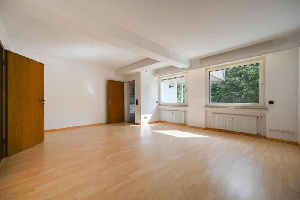 Viel Platz für individuelle Wohnideen – Helle Zwei-Zimmer-Eigentumswohnung mit großzügigem Balkon, 45525 Hattingen