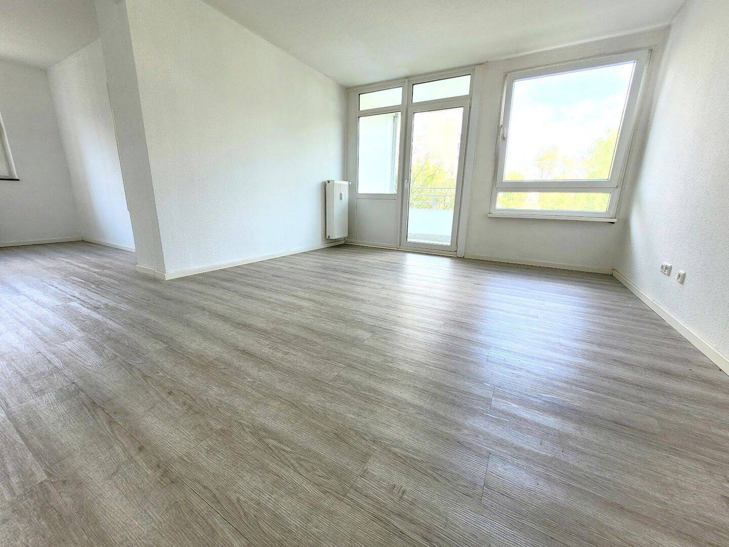 Schöne 2-Zimmer-Wohnung mit Balkon!, 45279 Essen (Freisenbruch Horst)
