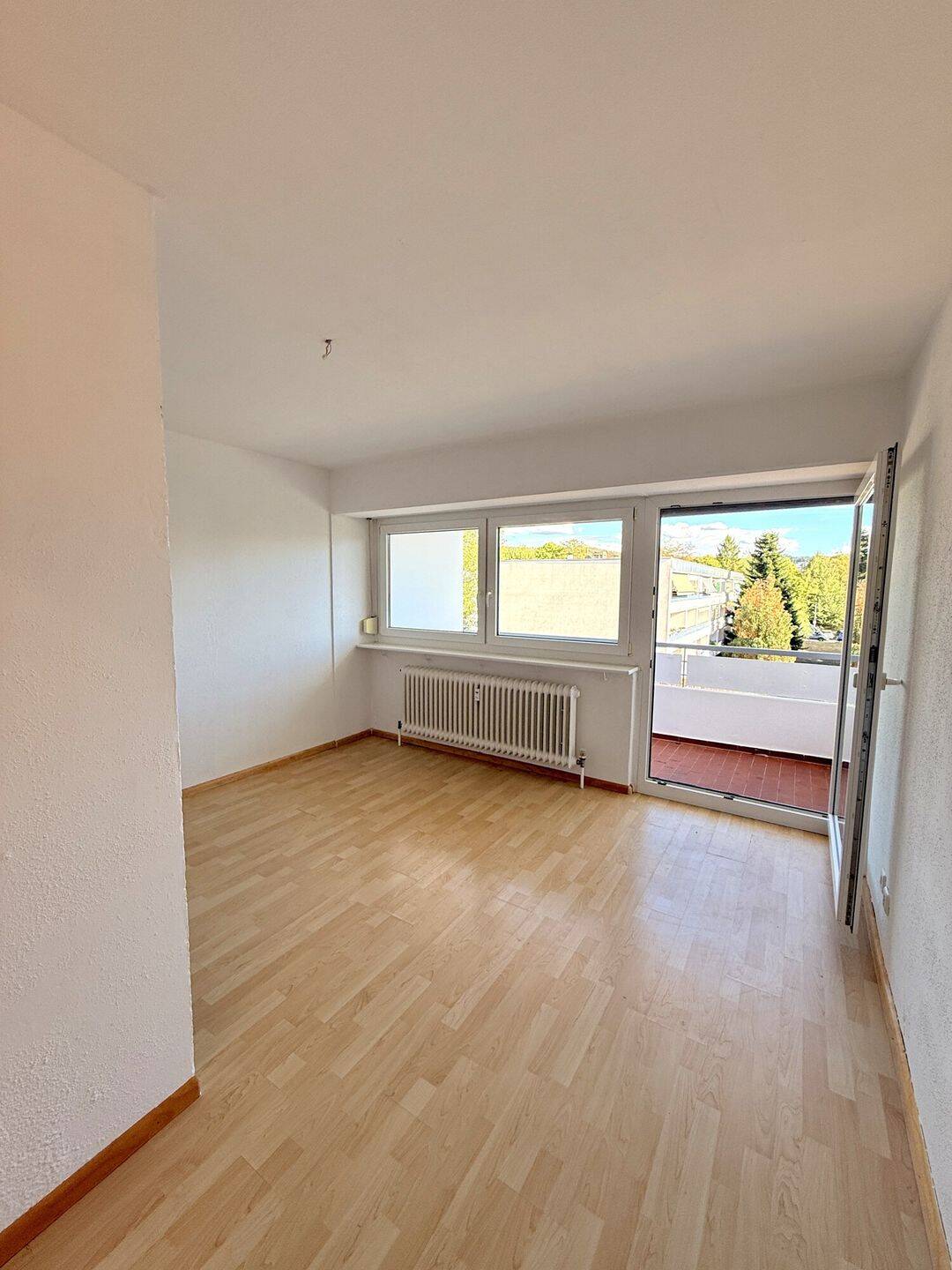 1-Zimmer Apartment mit Balkon & Aufzug wartet auf Sie!, 79539 Lörrach