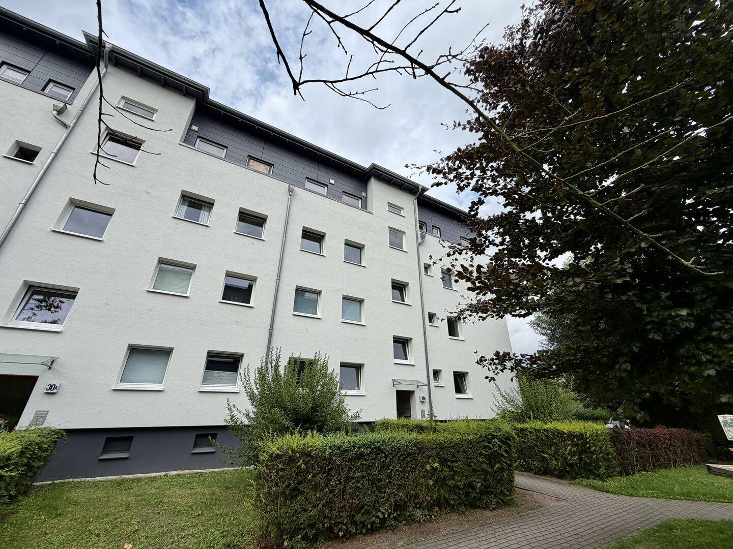 Eigentumswohnung in Bramfeld – Ruhig wohnen, ohne auf Anbindung zu verzichten, 22177 Hamburg (Wandsbek Bramfeld Steilshoop)