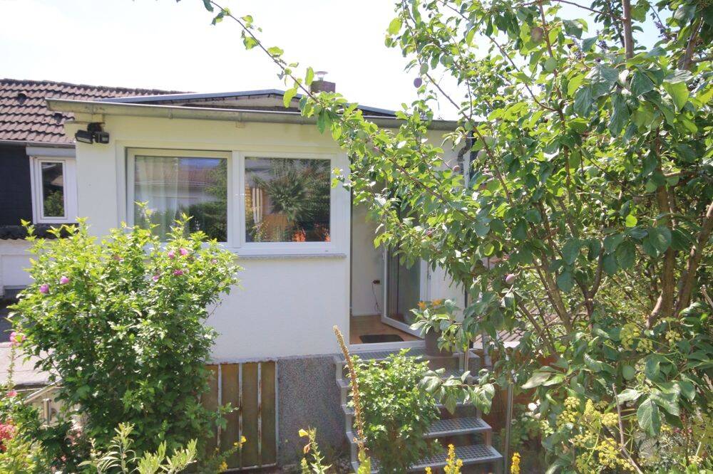 AbacO: Behaglich möblierte Wohnung mit Treppchen zum Garten, 45219 Essen (Kettwig)