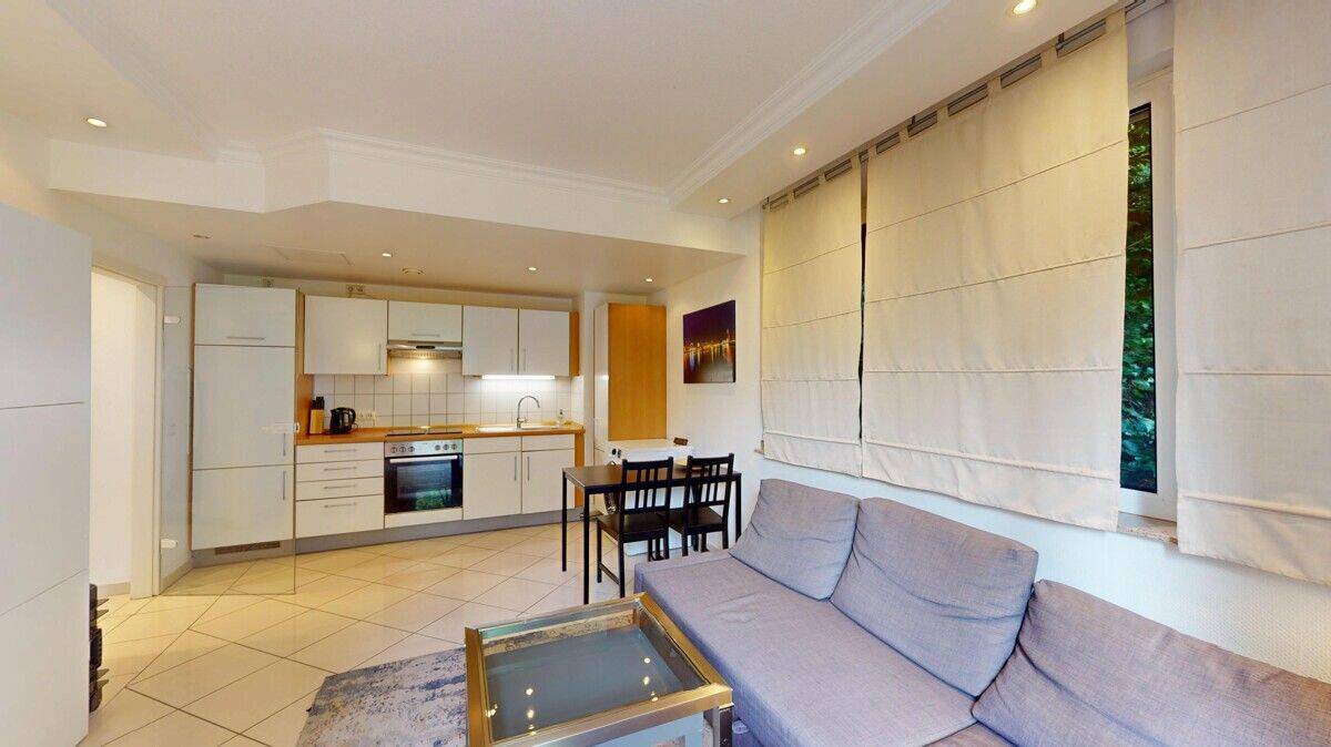 RUHIGES, VOLL MÖBLIERTES APARTMENT – DIREKT AM SEESTERN, 40547 Düsseldorf (Lörick Niederkassel Oberkassel)