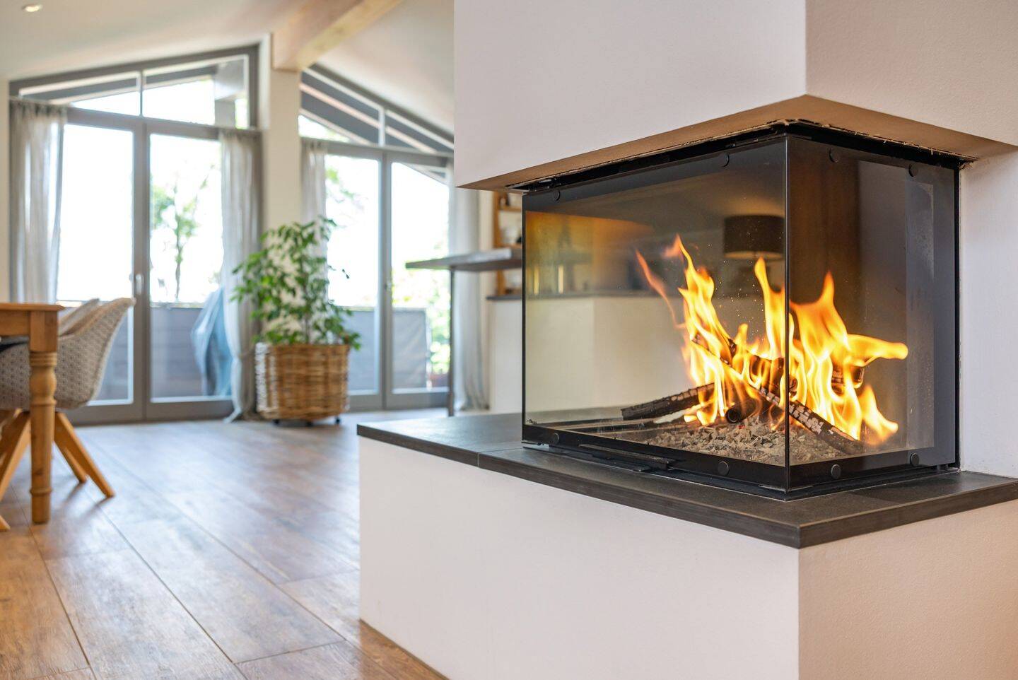 Exklusive DG-Wohnung mit Sauna, Kamin und besonderem Wohnambiente in Gmund a. Tegernsee, 83703 Gmund a. Tegernsee