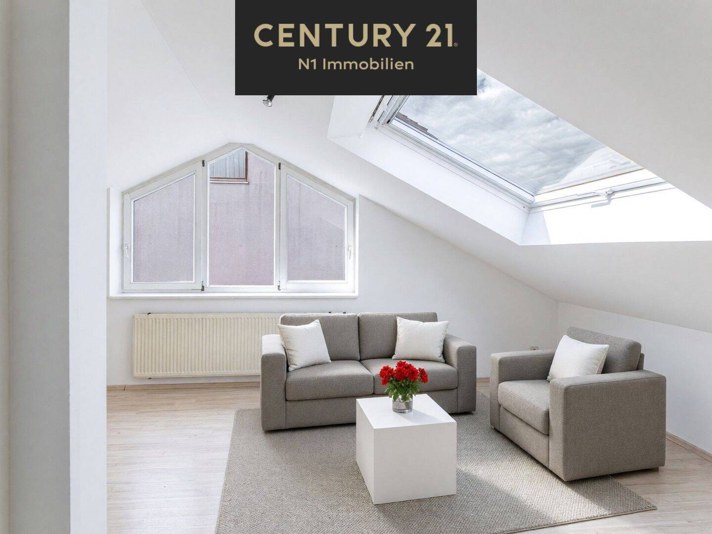 Charmante 2-Zimmer-Dachgeschosswohnung in ruhiger Top-Lage, 90482 Nürnberg (Freiland Laufamholz Mögeldorf Rehhof Unterbürg)