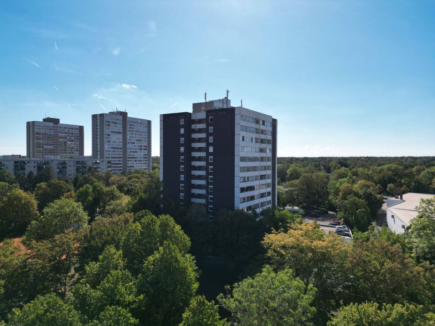 Augsburg von oben: Gemütliche 3-Zimmer Wohnung mit Tiefgaragenstellplatz, 86161 Augsburg (Herrenbach Hochfeld Innenstadt Spickel Universitätsviertel)