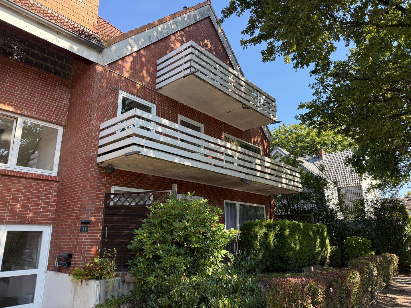 Helle Wohnung mit großem Balkon und TG Stellplatz in Hamburg Stellingen, 22527 Hamburg (Eimsbüttel Eidelstedt Lokstedt Stellingen)