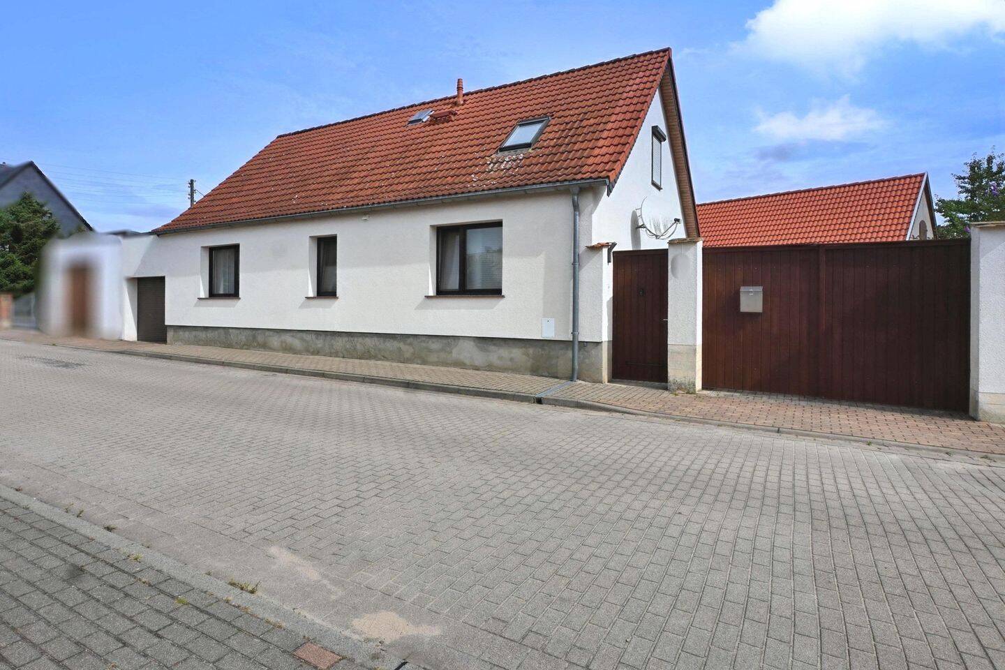 Familienfreundliches Einfamilienhaus mit 5 Wohnräumen und großzügigem Grundstück in Welsleben, 39221 Bördeland